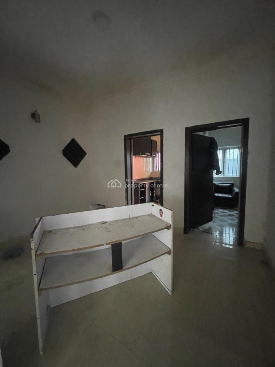 2 Bedroom Flat in a Decent Environment, Majek, Sangotedo, Ajah, Lagos, Flat / Apartment for Rent
