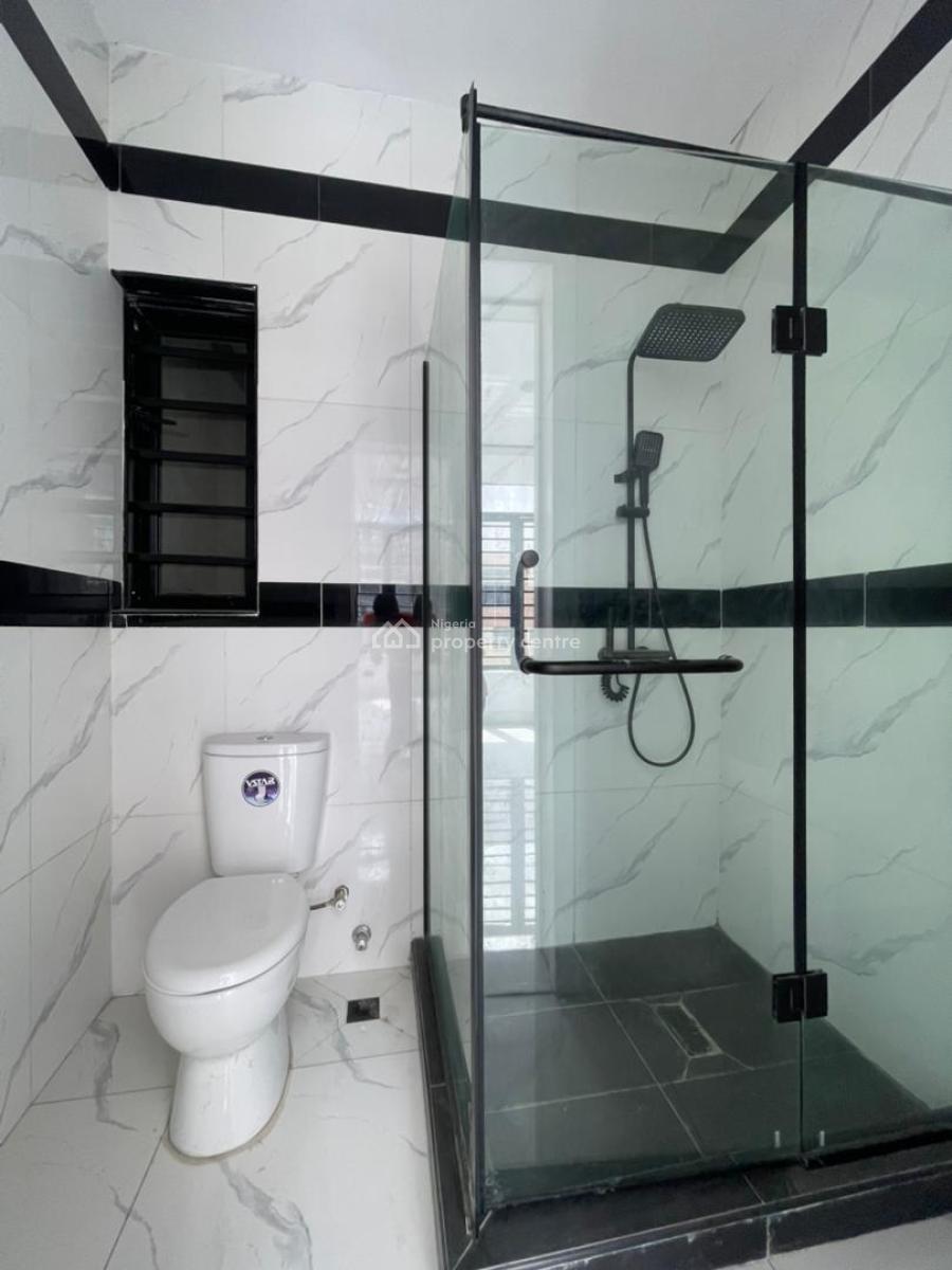 Luxury 2-bedroom Flat with Excellent Facility, Lekki Phase 1, Lekki, Lagos, Flat / Apartment for Sale