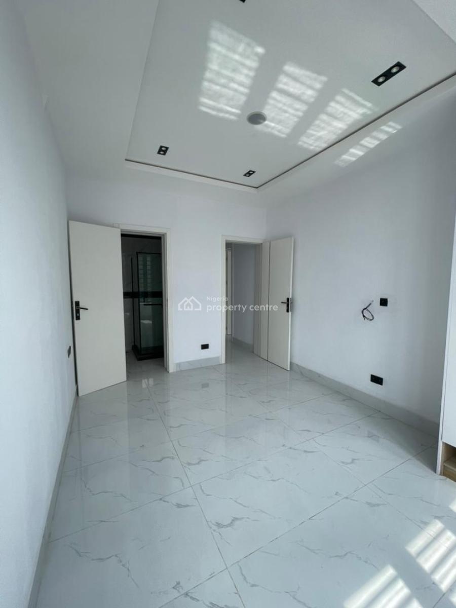 Luxury 2-bedroom Flat with Excellent Facility, Lekki Phase 1, Lekki, Lagos, Flat / Apartment for Sale