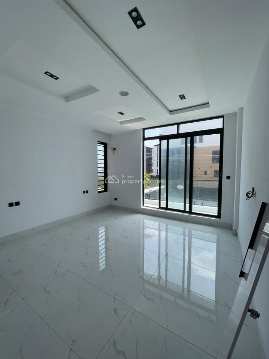 Luxury 2-bedroom Flat with Excellent Facility, Lekki Phase 1, Lekki, Lagos, Flat / Apartment for Sale