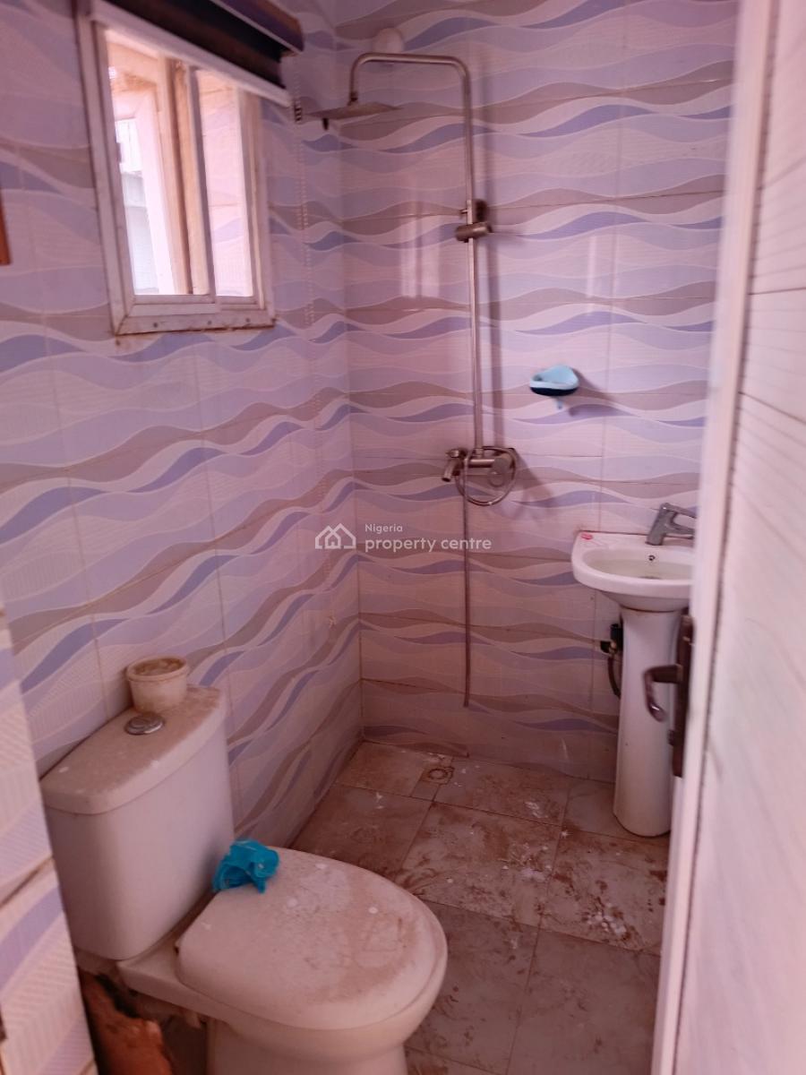 Clean Well Renovated 3 Bedroom Flat in an Estate, Dawaki By Modern Market, Dawaki, Gwarinpa, Abuja, Flat / Apartment for Rent