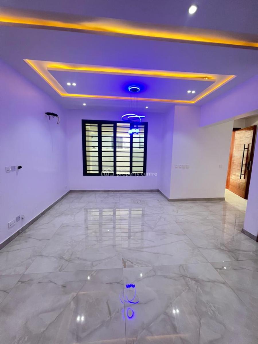 4 Bedroom Terrace Duplex, New Road, Opposite Chevron, Lekki, Lagos, Terraced Duplex for Sale