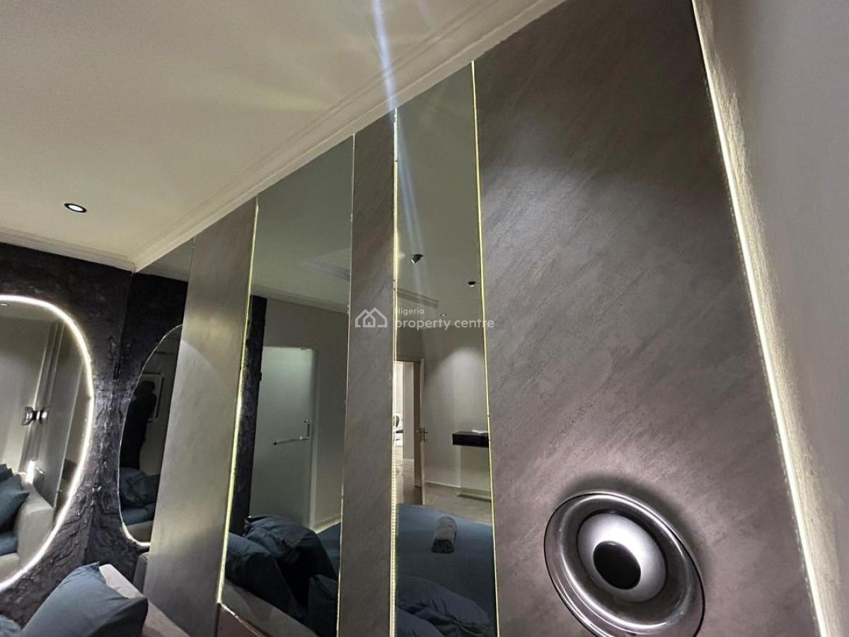 Luxury & Classy 2 Bedroom Apartment, Lekki Phase 1, Lekki, Lagos, Flat / Apartment Short Let