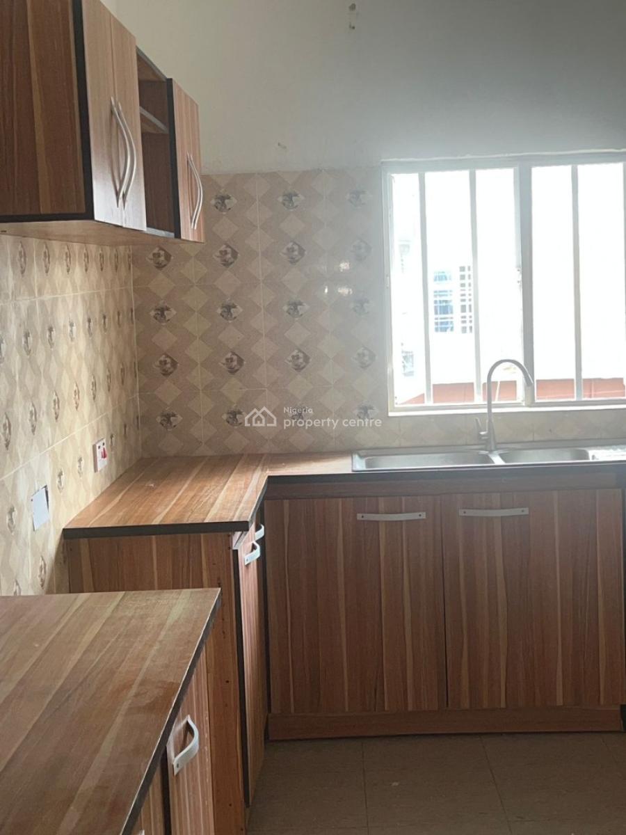 Two Bedrooms Flat, Remlek, Badore, Ajah, Lagos, Flat / Apartment for Rent