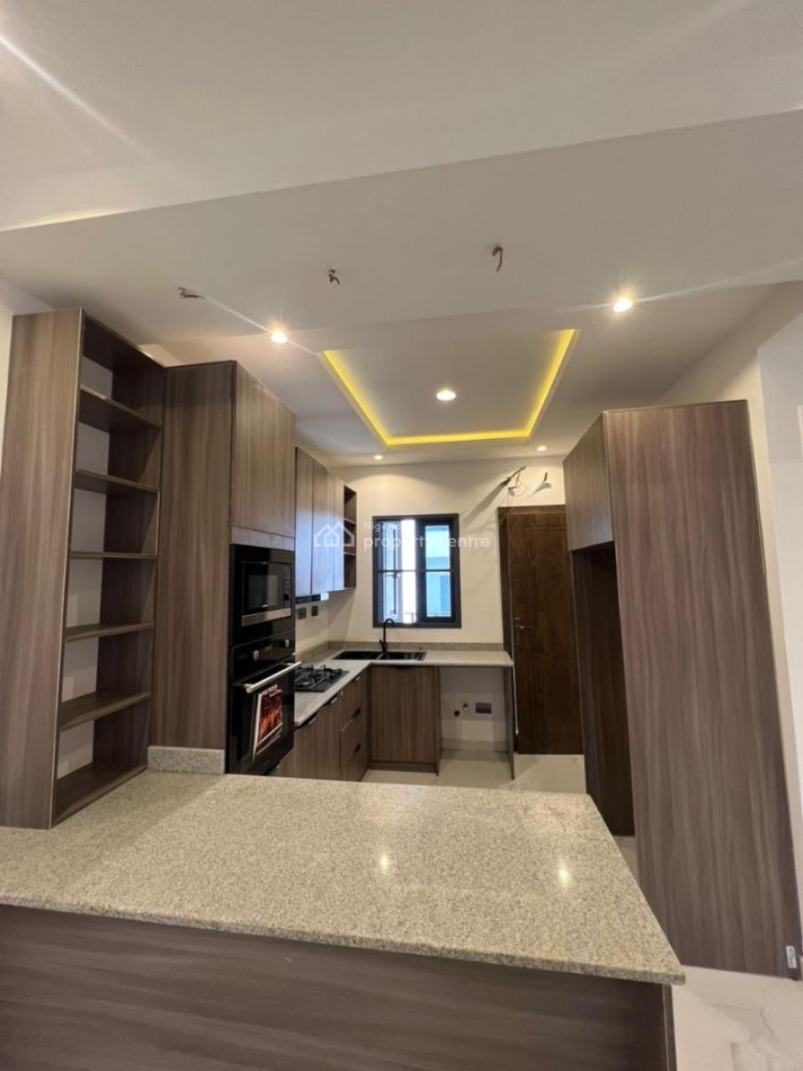Good Deal: 3 Bedroom Apartment with Bq, Ikate, Lekki, Lagos, Flat / Apartment for Sale