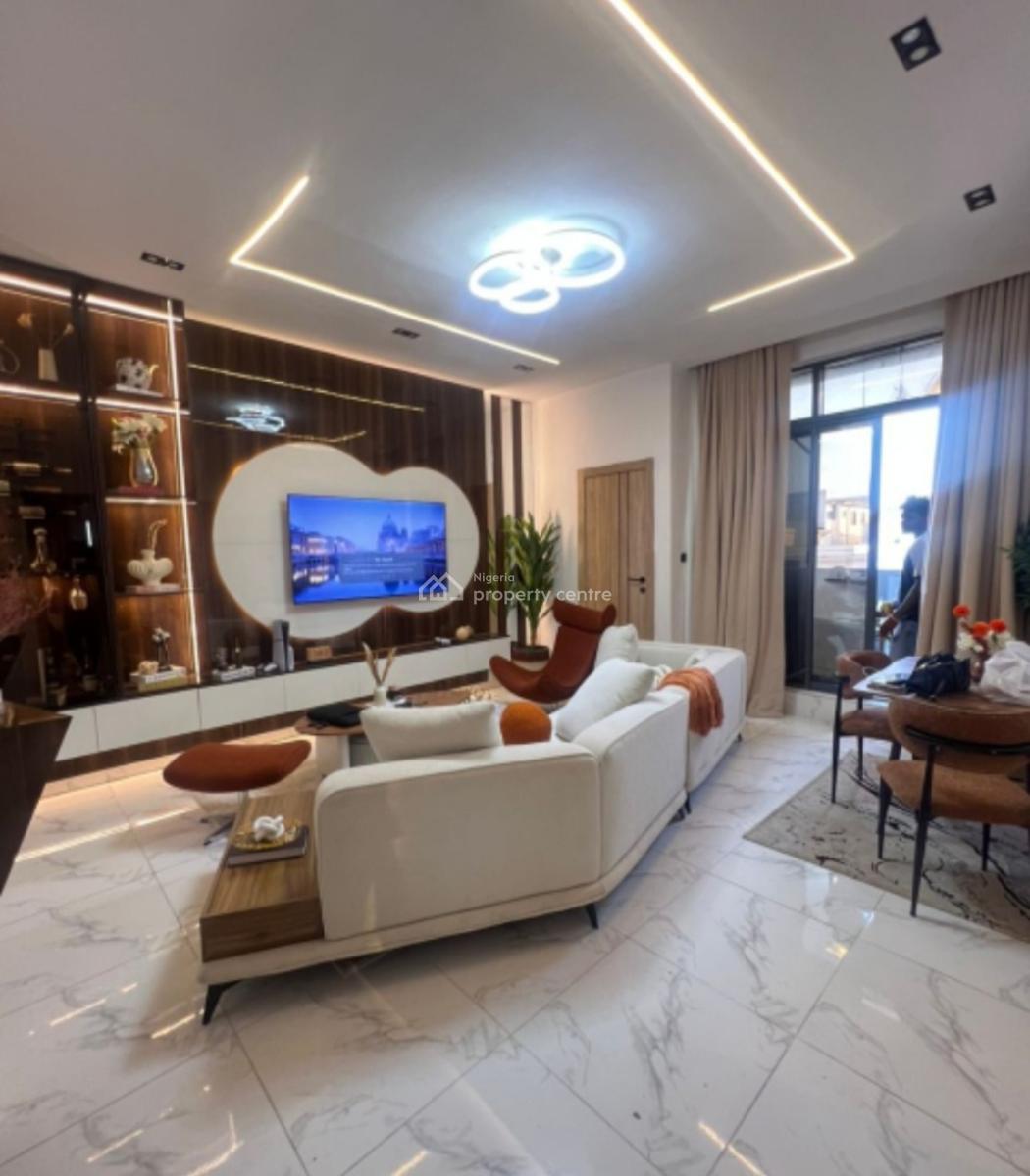 2 Bedrooms with Swimming Pool and Gym, Ologolo, Lekki, Lagos, Flat / Apartment for Rent