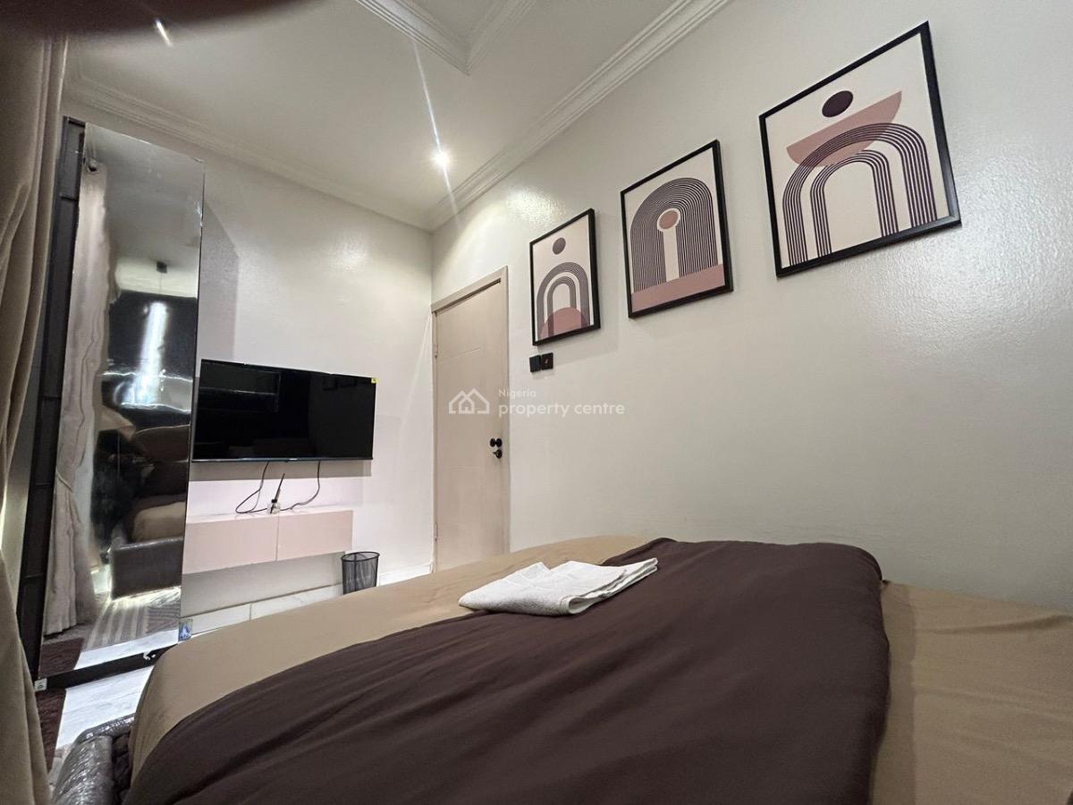 Luxury and Cozy Studio Apartment, Off Admiralty Way, Lekki Phase 1, Lekki, Lagos, Flat / Apartment Short Let