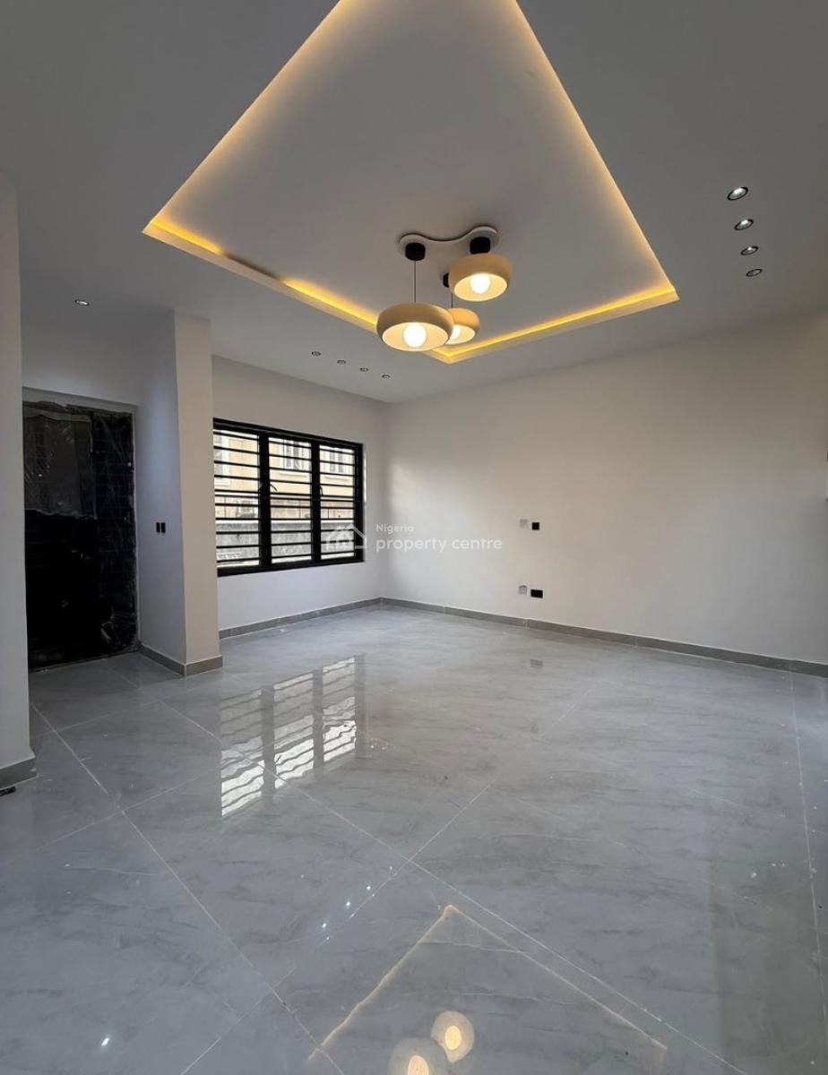 Beautiful 3 Bedroom Maisonette, Lekki Phase 1, Lekki Phase 1, Lekki, Lagos, Detached Duplex for Rent