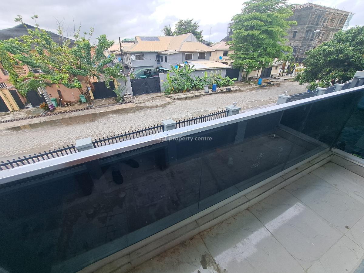 Brand New and Serviced 2 Bedroom Apartment (upstairs), Lekki Phase 1, Lekki, Lagos, Flat / Apartment for Rent