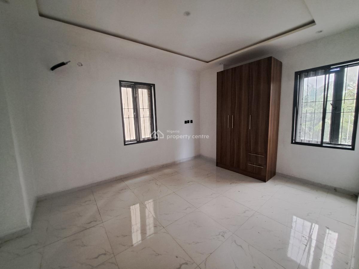 Brand New and Serviced 2 Bedroom Apartment (upstairs), Lekki Phase 1, Lekki, Lagos, Flat / Apartment for Rent