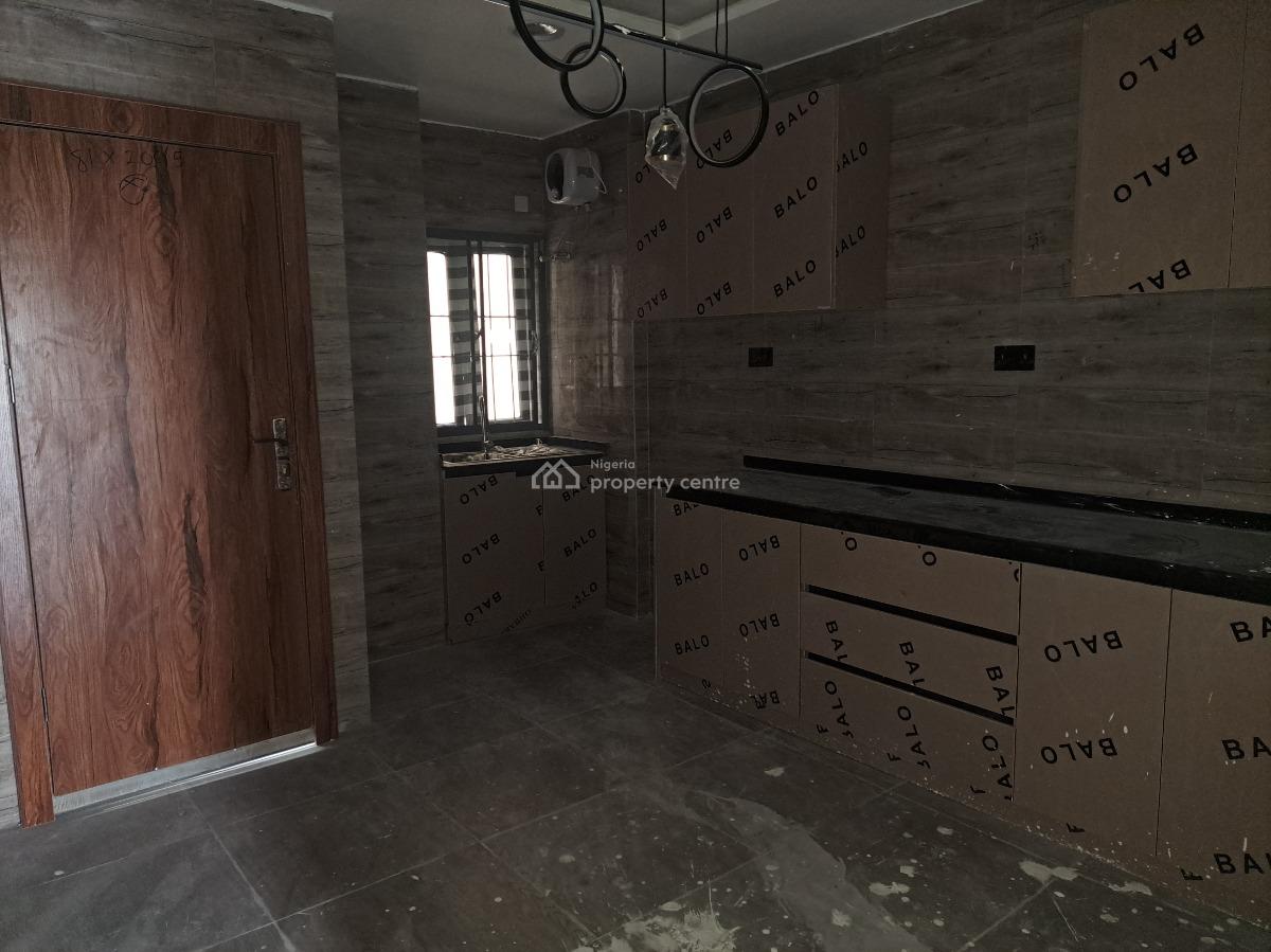 Brand New and Serviced 2 Bedroom Apartment (upstairs), Lekki Phase 1, Lekki, Lagos, Flat / Apartment for Rent