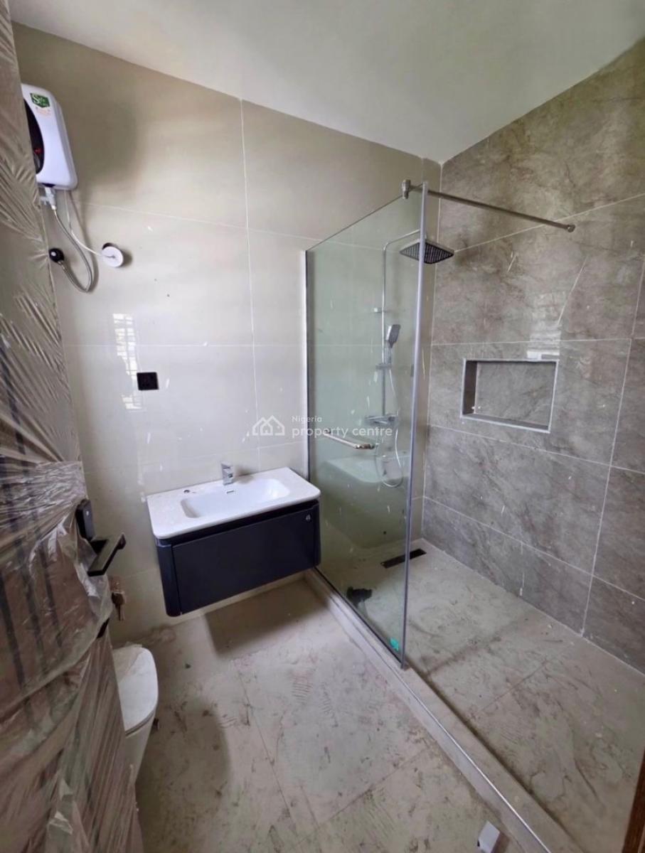 All En-suite 3 Bedrooms Apartment + Bq, Ikeja, Ikeja, Lagos, Block of Flats for Sale