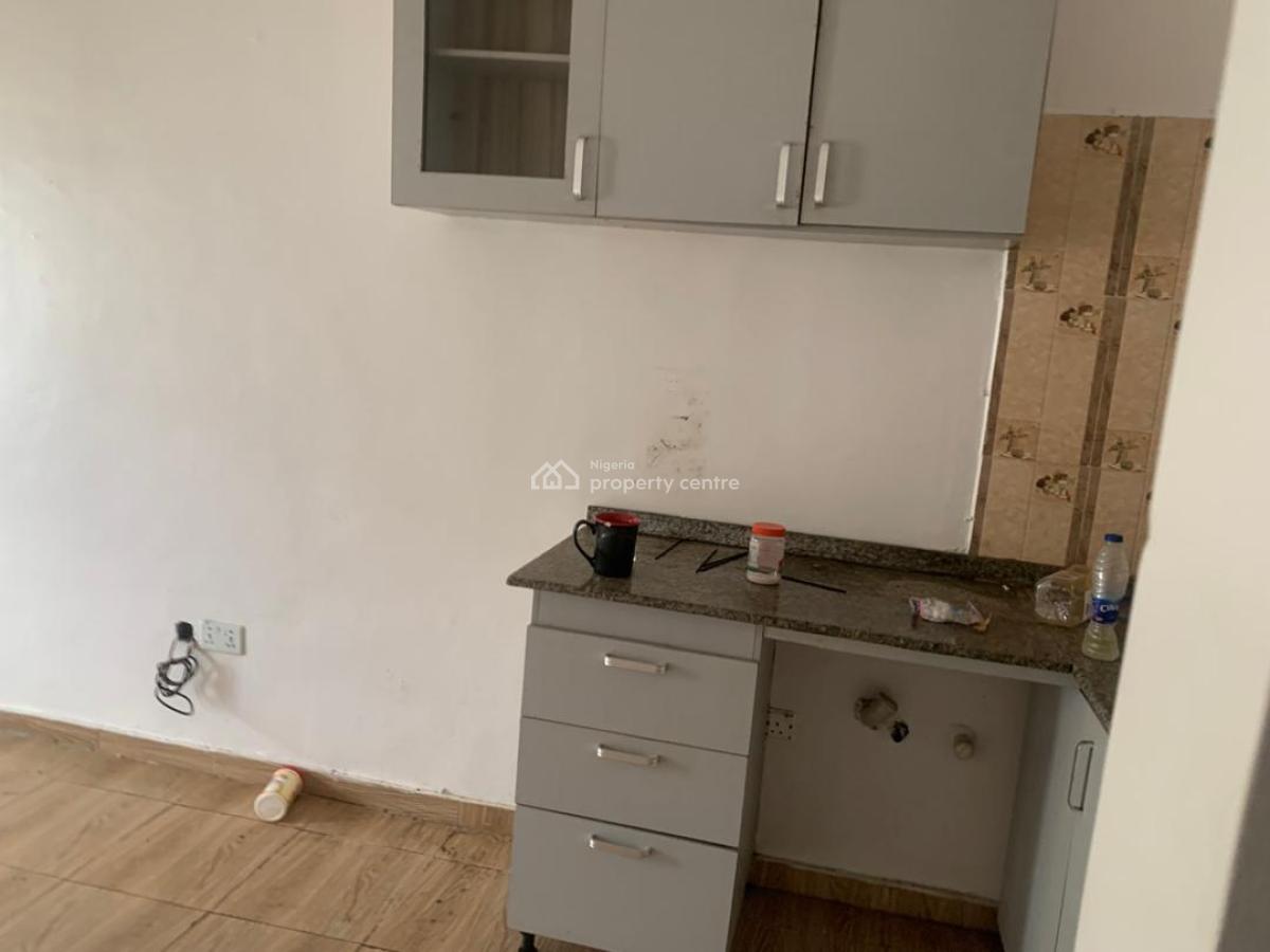 Mini Flat, Chevron Drive, Lekki, Lagos, Mini Flat (room and Parlour) for Rent