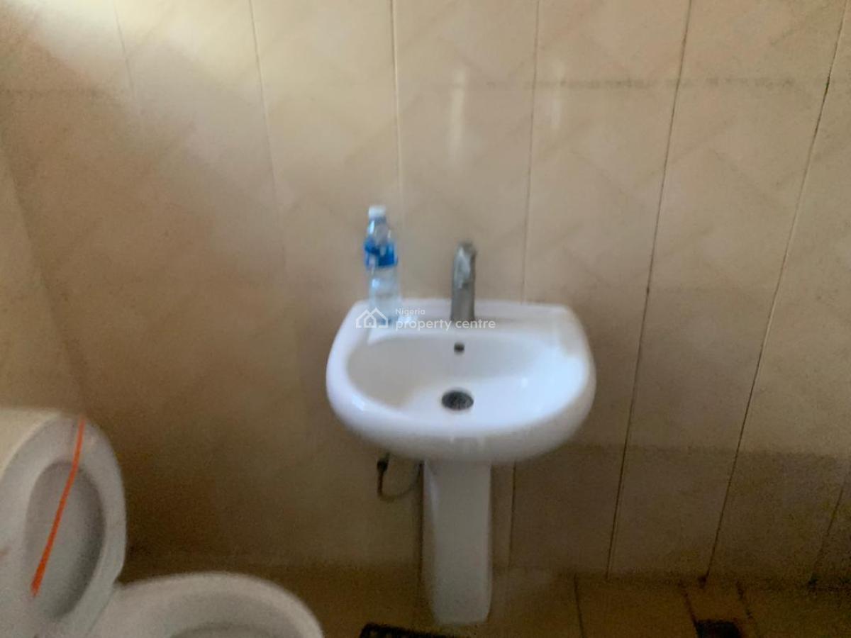 Mini Flat, Chevron Drive, Lekki, Lagos, Mini Flat (room and Parlour) for Rent