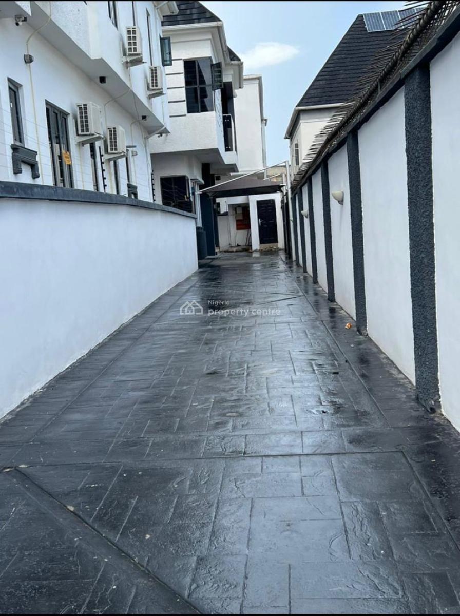 Spacious 5 Bedrooms Fully Detached Duplex with Bq, Chevron Lekki ,phase 2 Lagos, Lekki Phase 2, Lekki, Lagos, Detached Duplex for Rent