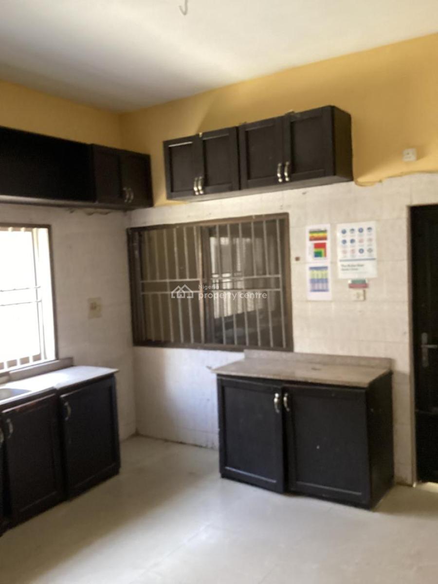 7 Bedroom Fully Detached House with Two Bq, Victoria Island (vi), Lagos, Flat / Apartment for Rent