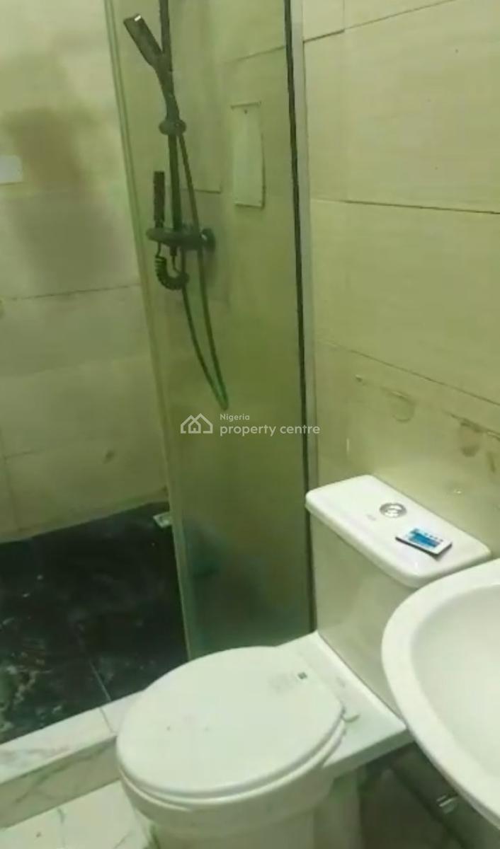 Fully Serviced Studio Apartment with Steady Power Supply, Osapa, Lekki, Lagos, Self Contain (single Rooms) for Rent