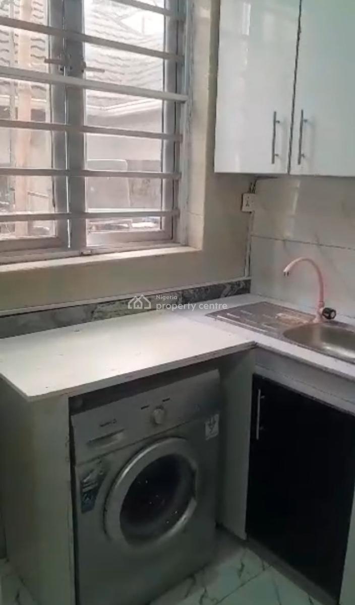 Fully Serviced Studio Apartment with Steady Power Supply, Osapa, Lekki, Lagos, Self Contain (single Rooms) for Rent