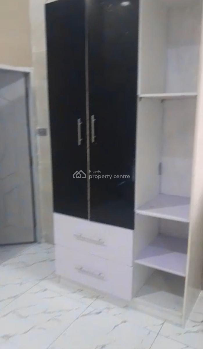 Fully Serviced Studio Apartment with Steady Power Supply, Osapa, Lekki, Lagos, Self Contain (single Rooms) for Rent