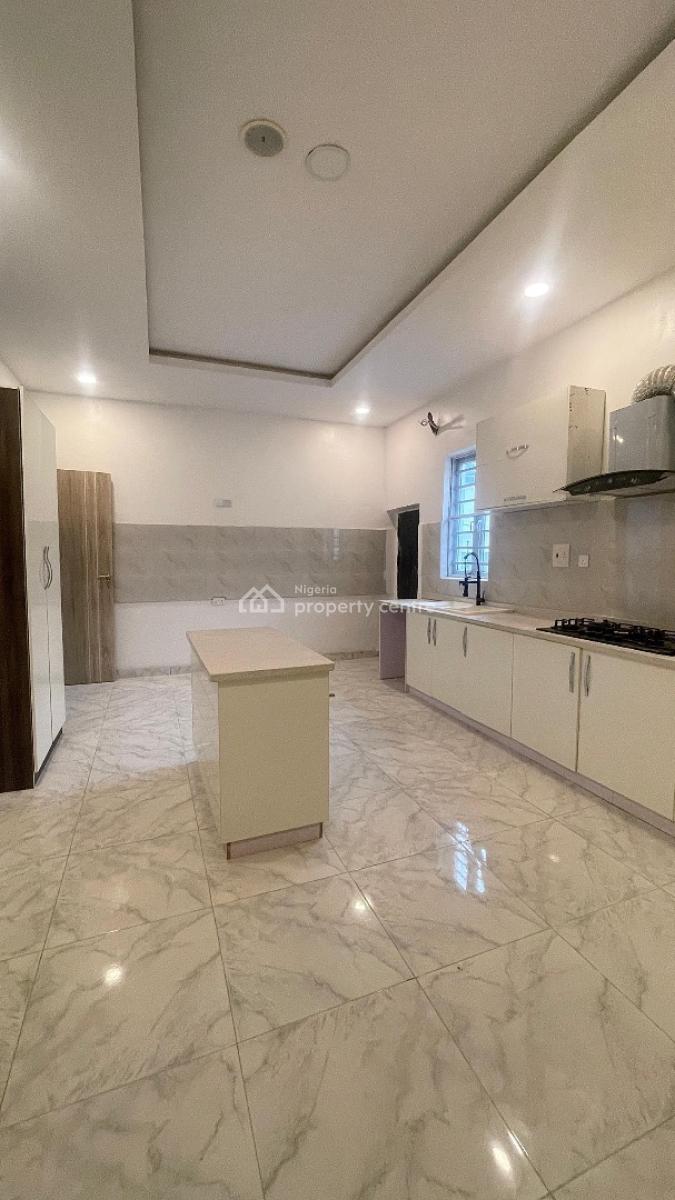 Massive 5bedroom Fully Detached with a Bq, Ikota, Ikota, Lekki, Lagos, Detached Duplex for Rent