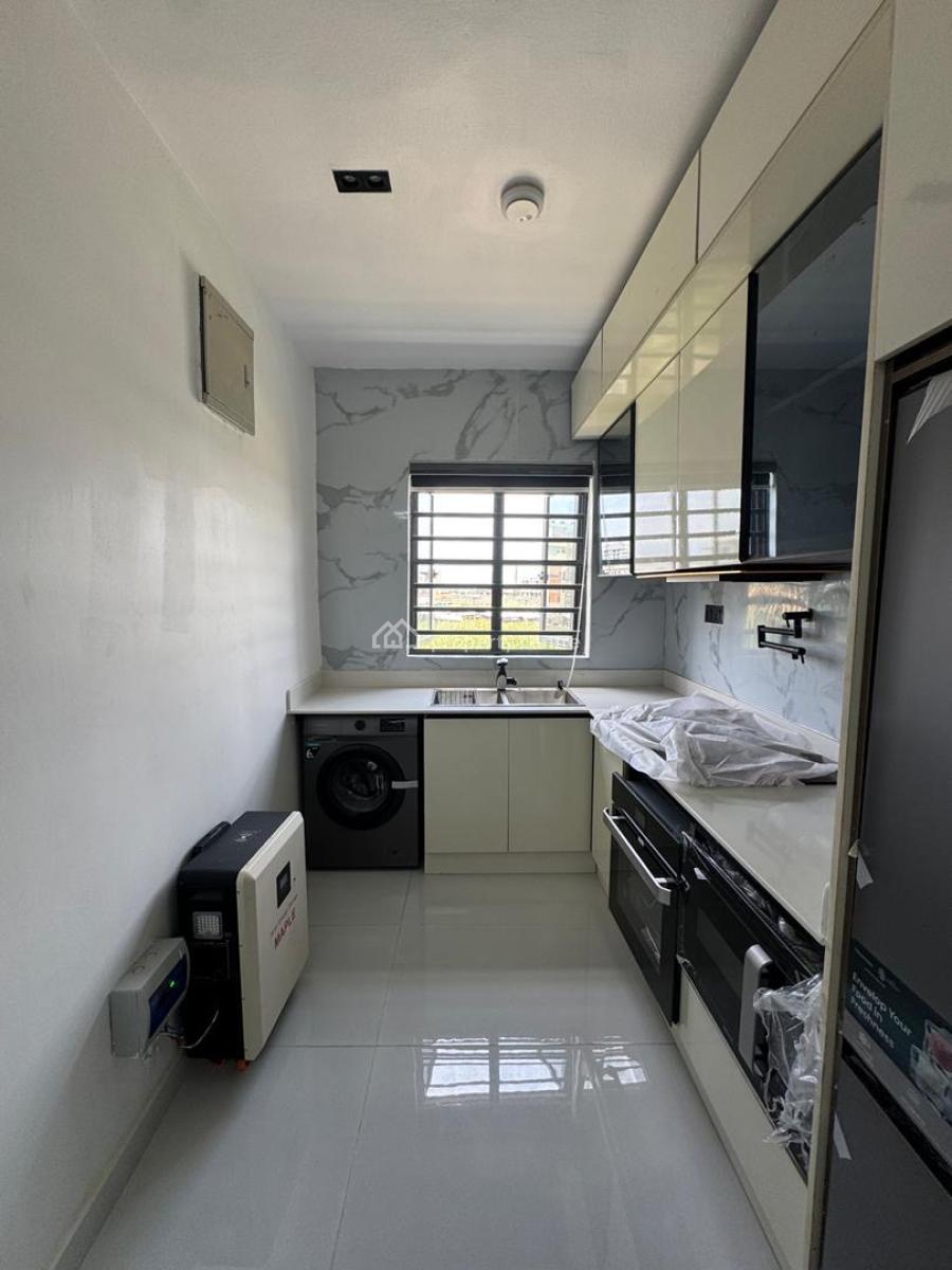 Newly Built 3 Bedroom Apartment, Off Freedom Way, Lekki Phase 1, Lekki, Lagos, Flat / Apartment for Sale