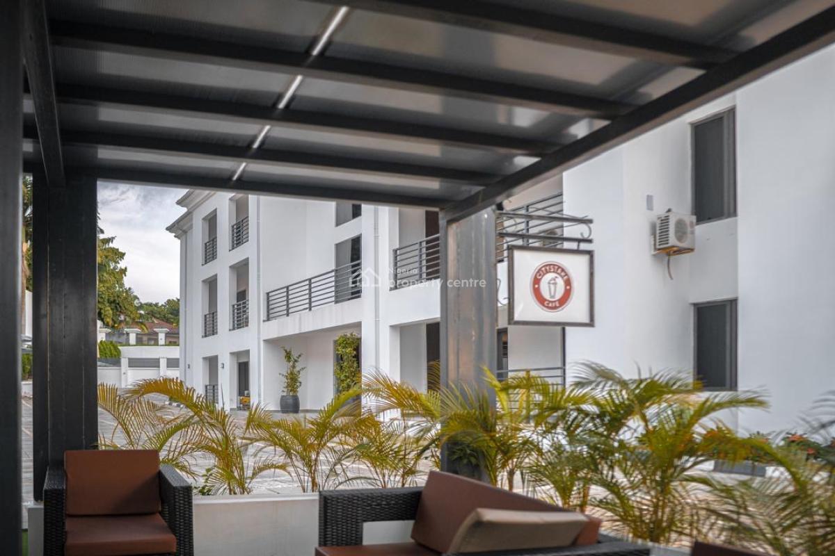 Luxury Smart 3 Bedroom Service and Furnished Apartment with Pool, Wuse 2, Abuja, Flat / Apartment Short Let