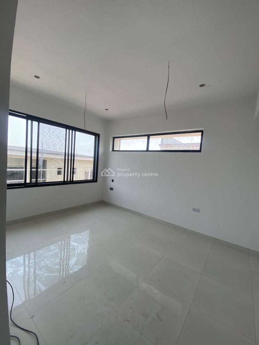 Luxury 4-bedroom Terrace Duplex with Excellent Facility, Lekki Phase 1, Lekki, Lagos, Terraced Duplex for Rent