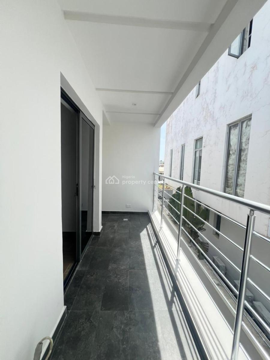 4bedroom Terrace Duplex, New Road, Lekki, Lagos, Terraced Duplex for Sale