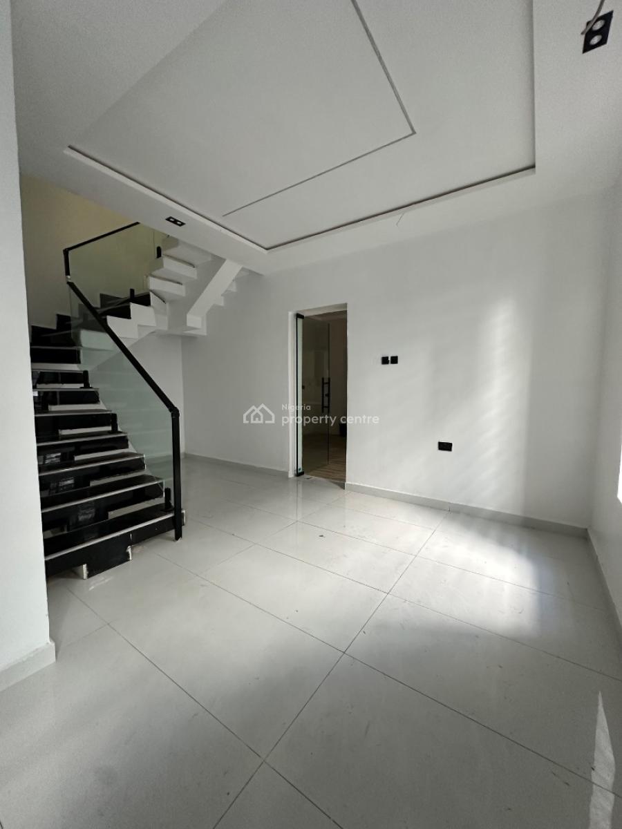 4bedroom Semi Detached with Bq, Adesanya Axis, Lekki Phase 2, Lekki, Lagos, Semi-detached Duplex for Sale