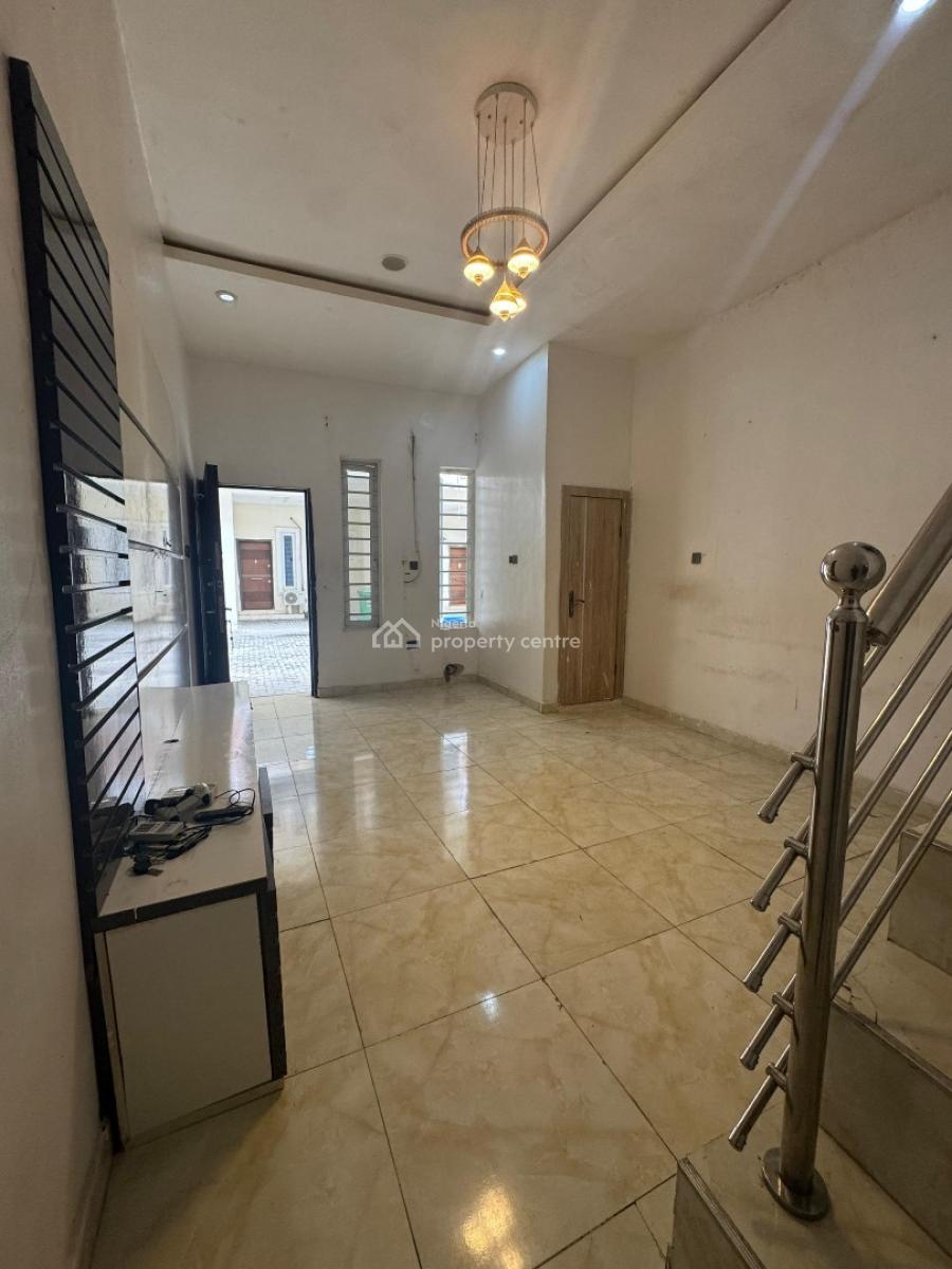 Good Deal Exquisite 3 Bedroom Terrace Duplex, Harris Drive  , Vgc, Lekki, Lagos, Terraced Duplex for Sale