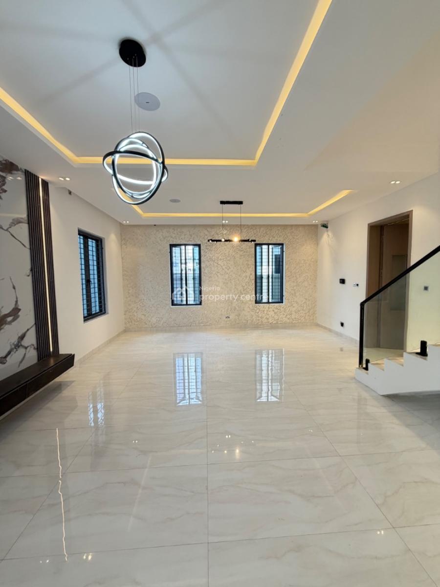 Spacious 5bedroom Detached House with Pool, Lekki Phase 1, Lekki, Lagos, Detached Duplex for Sale