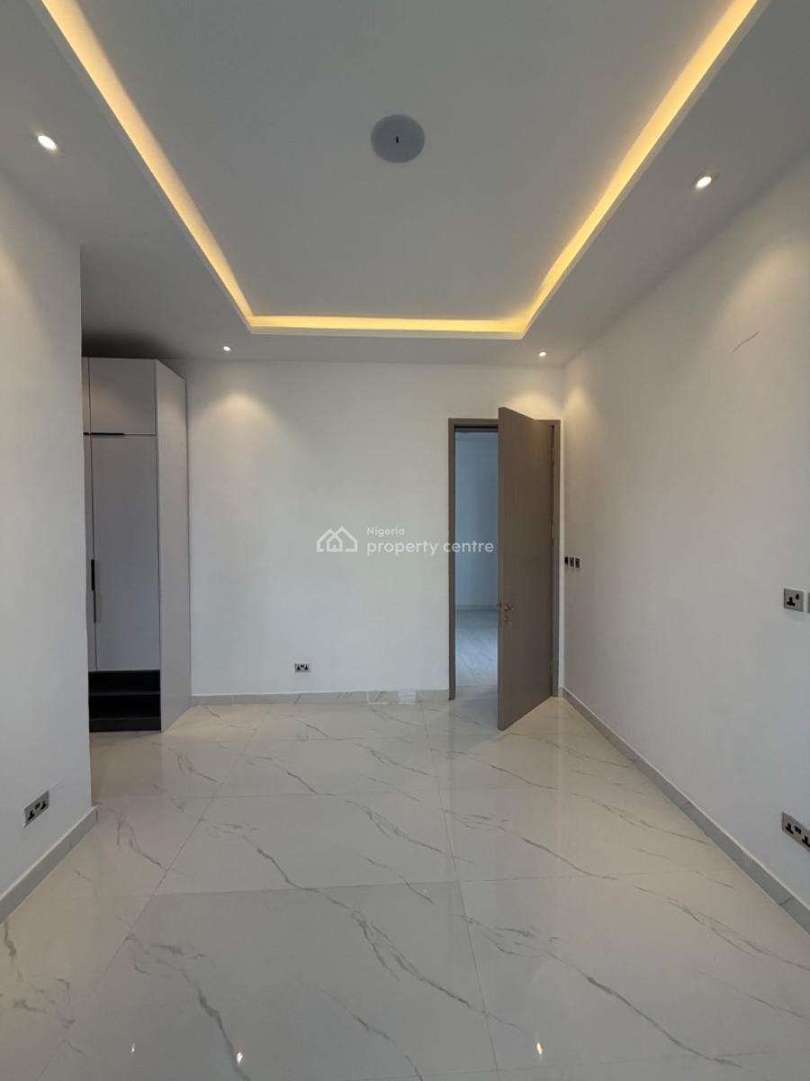 Spacious 5bedroom Detached House with Pool, Lekki Phase 1, Lekki, Lagos, Detached Duplex for Sale