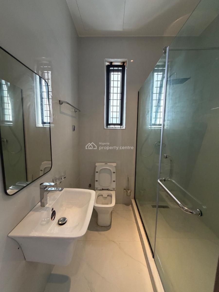 Spacious 5bedroom Detached House with Pool, Lekki Phase 1, Lekki, Lagos, Detached Duplex for Sale