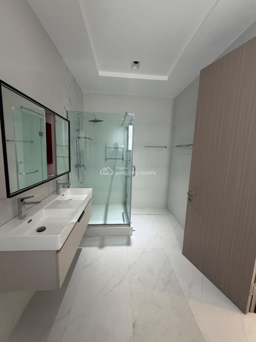 Spacious 5bedroom Detached House with Pool, Lekki Phase 1, Lekki, Lagos, Detached Duplex for Sale
