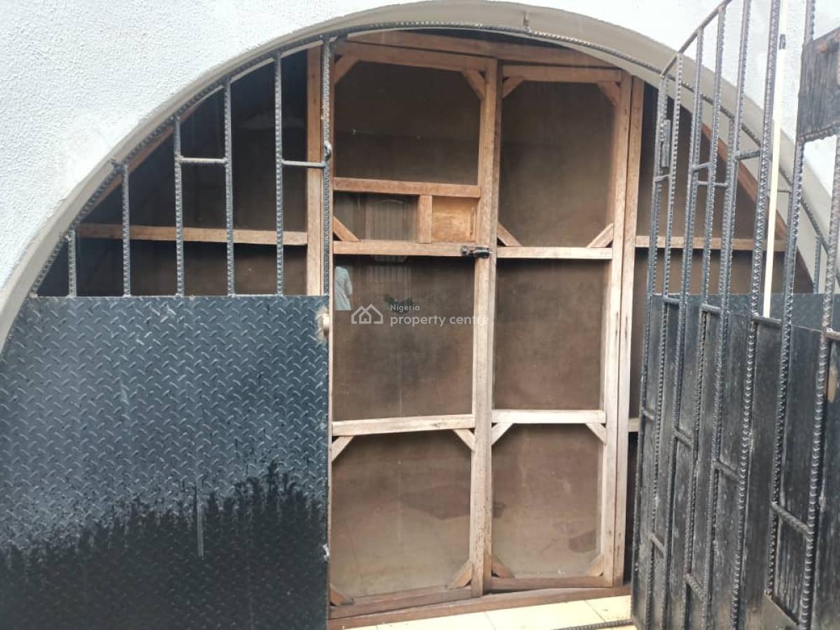 Property for R: 3 Bedrooms Flat All Ensuit in Diamond Estate Off Cm, Gra Phase 2, Magodo, Lagos, Flat / Apartment for Rent