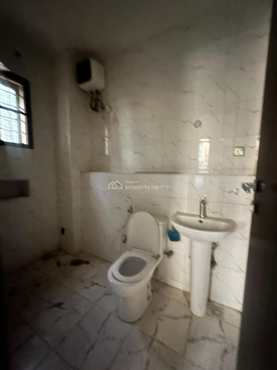 3 Bedroom Apartment, in a Serene Environment, Jahi, Abuja, Flat / Apartment for Rent