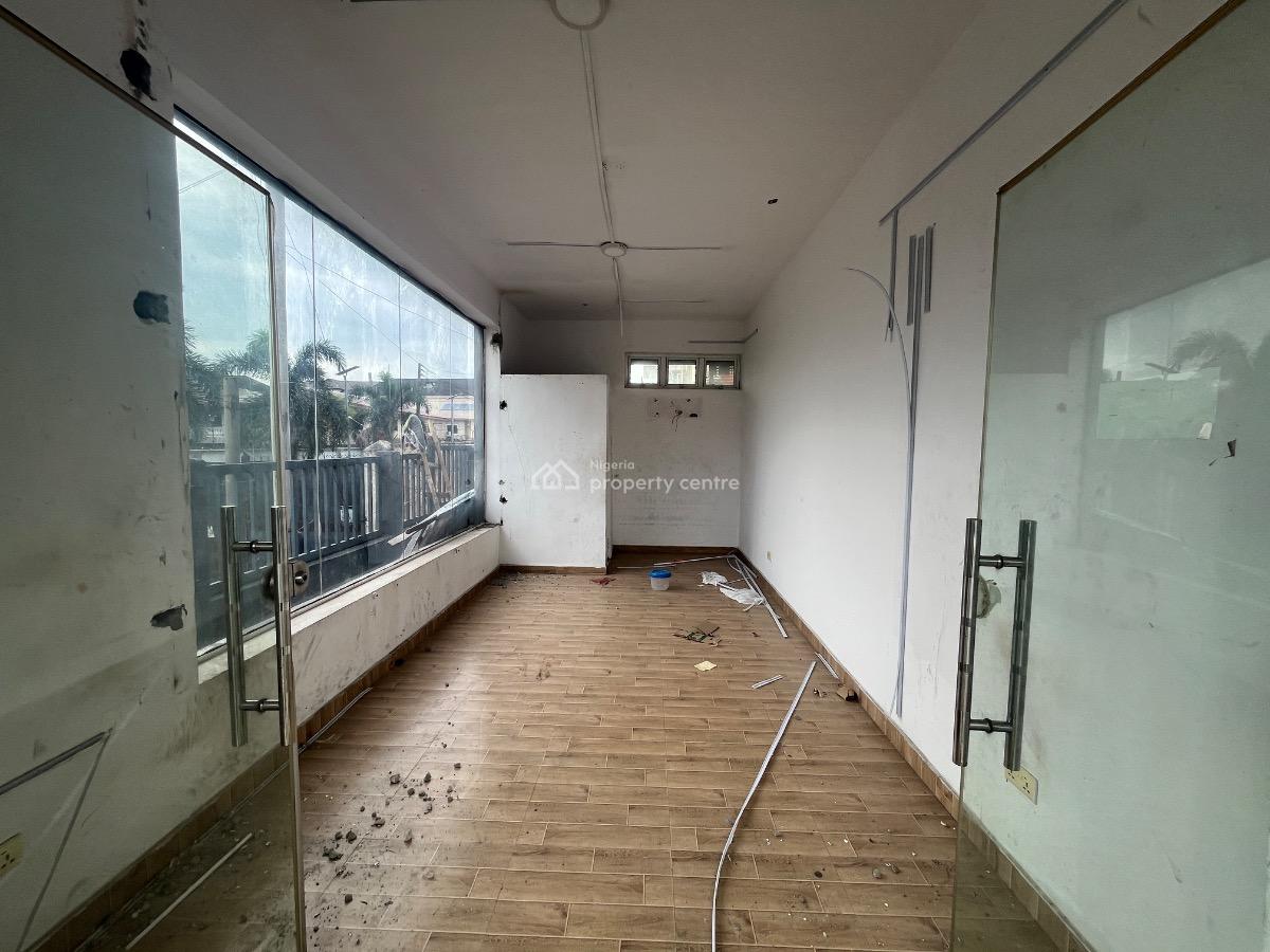 Shop Space on Ground Floor, Osapa, Lekki, Lagos, Plaza / Complex / Mall for Rent