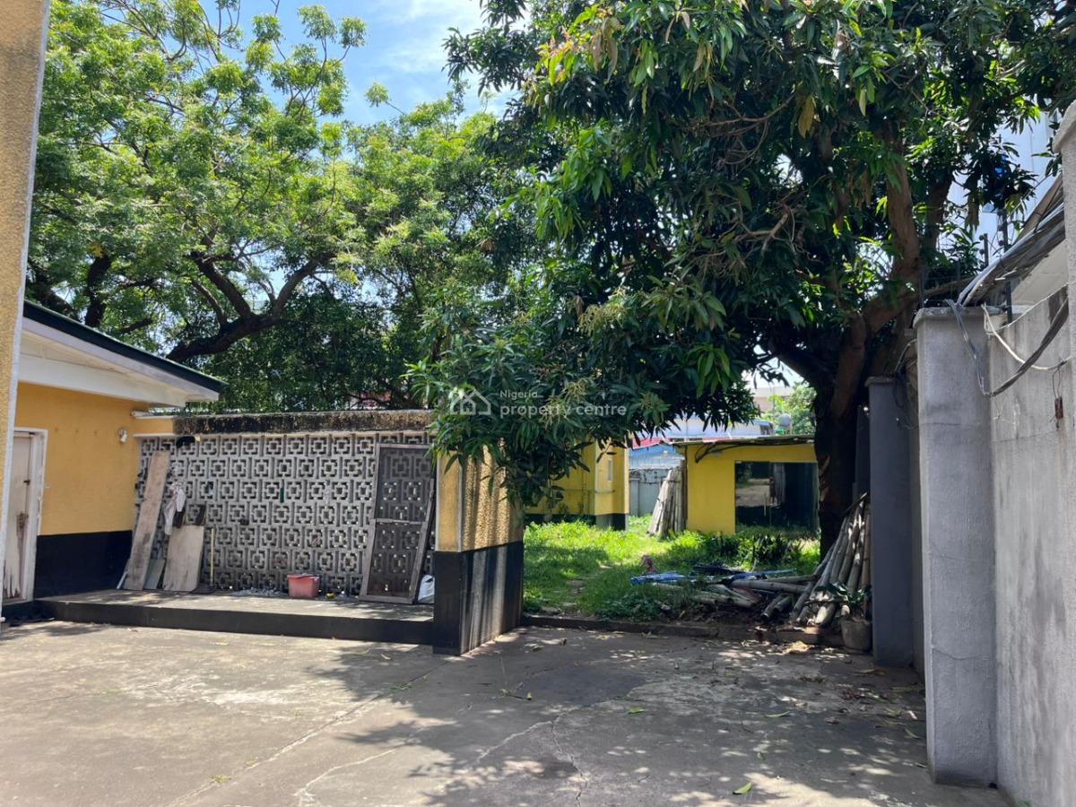 5 Bedroom Detached House with 3 Bedroom Bq with Land Area Measuring 20, Adeola Odeku, Victoria Island (vi), Lagos, Commercial Property for Rent