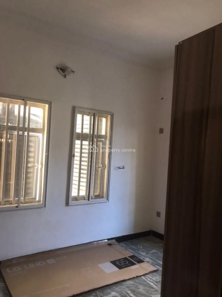 Newly Renovated 3 Bedrooms Apartment with Excellent Facilities, Silverland, Sangotedo, Ajah, Lagos, Flat / Apartment for Rent
