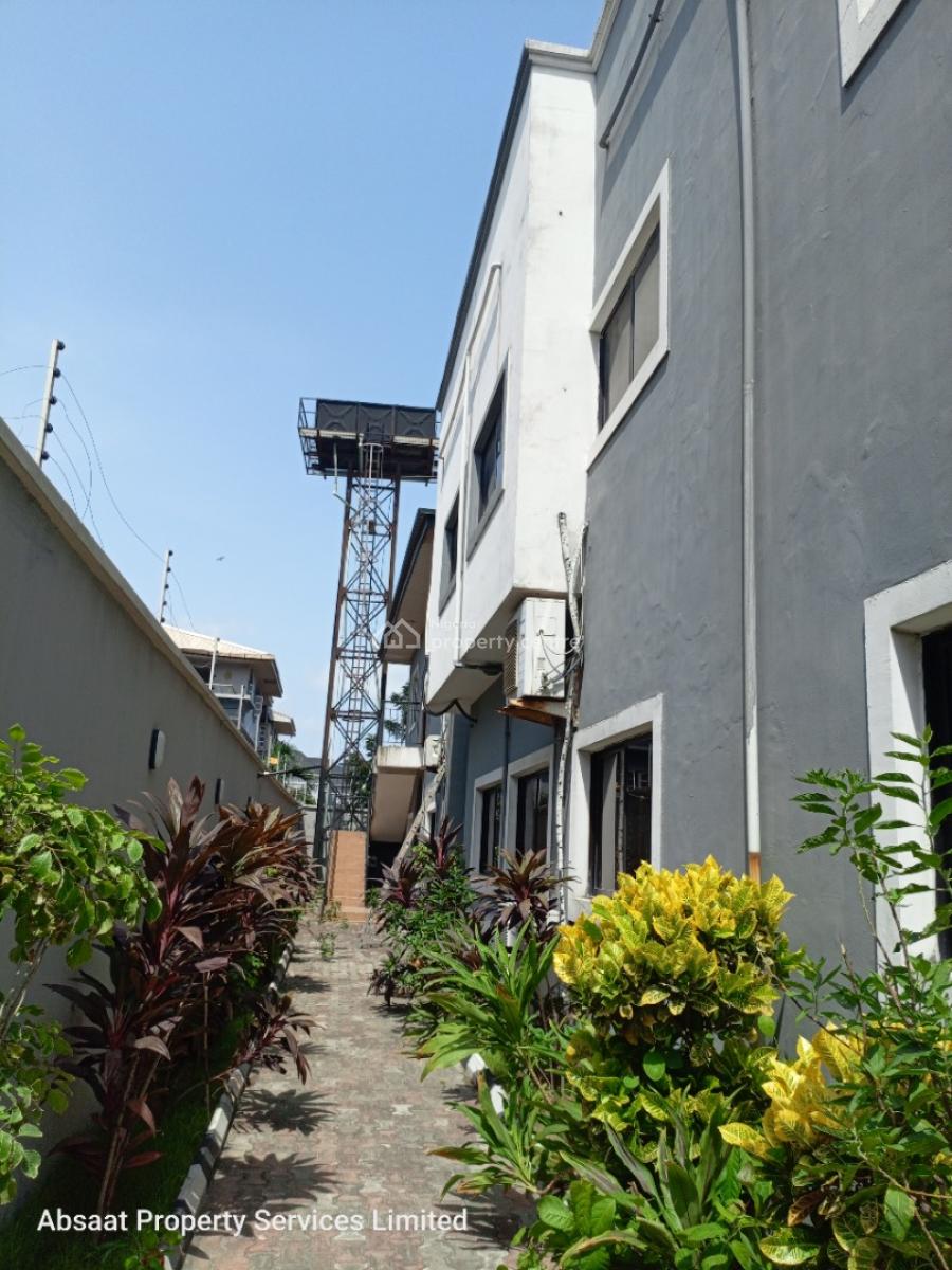 a Duplex and a Block of 6 Units of Flats, Lekki Phase 1, Lekki, Lagos, Block of Flats for Sale