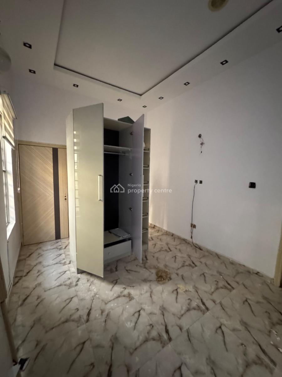 Self Contain, Bakare Estate, Agungi, Lekki, Lagos, Self Contain (single Rooms) for Rent