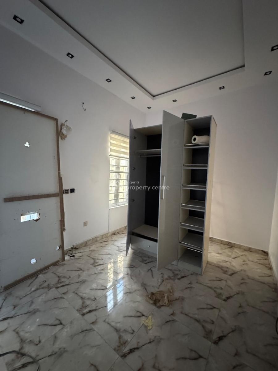 Self Contain, Bakare Estate, Agungi, Lekki, Lagos, Self Contain (single Rooms) for Rent