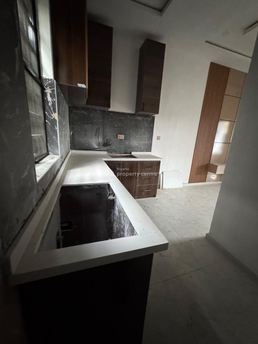 Fully Service Luxury 1 Bedroom Apartment & Gym Gud for Air B and B Etc, Orchid Road Lekki, Lekki, Lagos, Block of Flats for Sale