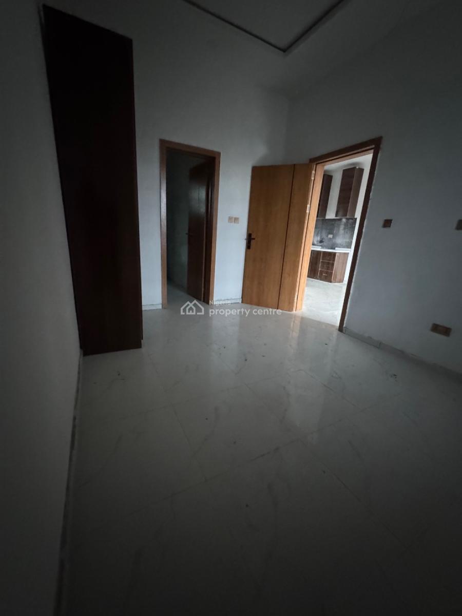 Fully Service Luxury 1 Bedroom Apartment & Gym Gud for Air B and B Etc, Orchid Road Lekki, Lekki, Lagos, Block of Flats for Sale