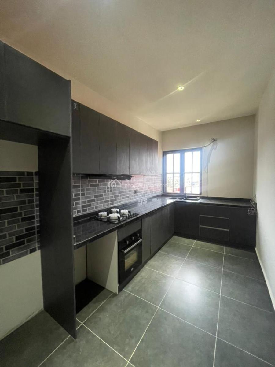 Nicely Built 1 Bedroom Serviced Apartment Suitable for Investment, Freedom Way, Lekki Phase 1, Lekki, Lagos, Flat / Apartment for Sale
