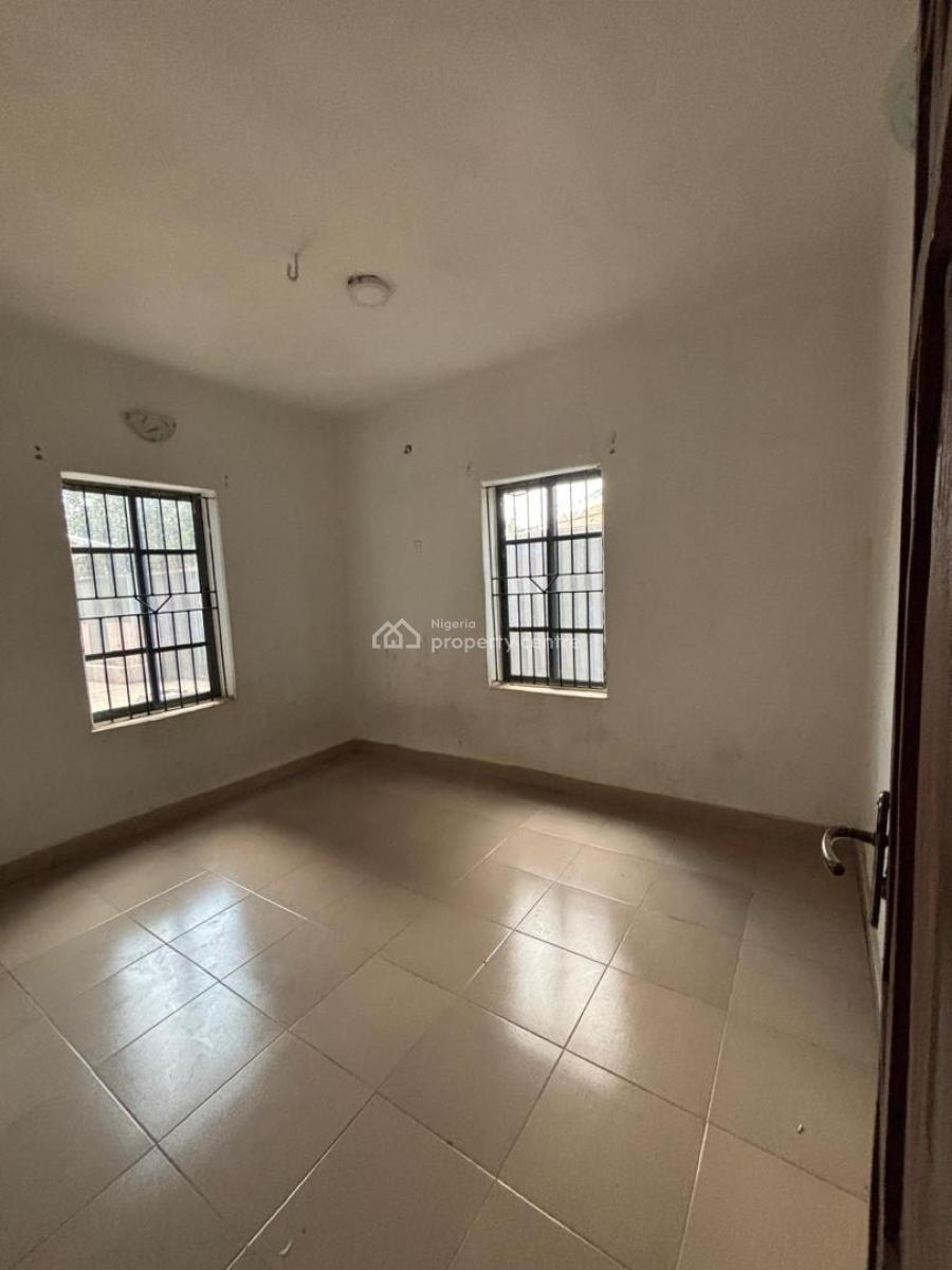 8bedroom Flats, Ipaja, Lagos, Block of Flats for Sale