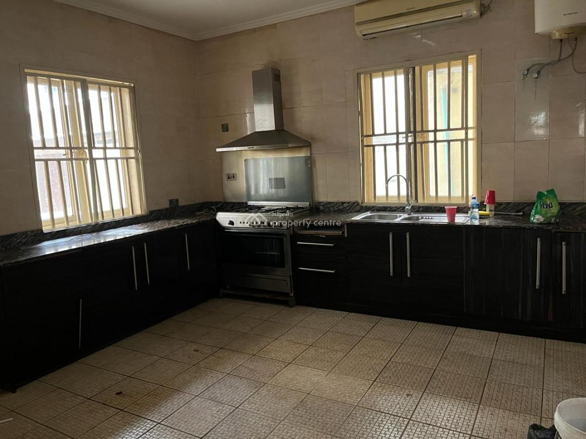 Well Maintained Serviced 4 Bedroom Terrace House with a Room Boys Qua, Off Alexandra Road, Old Ikoyi, Ikoyi, Lagos, Terraced Duplex for Rent