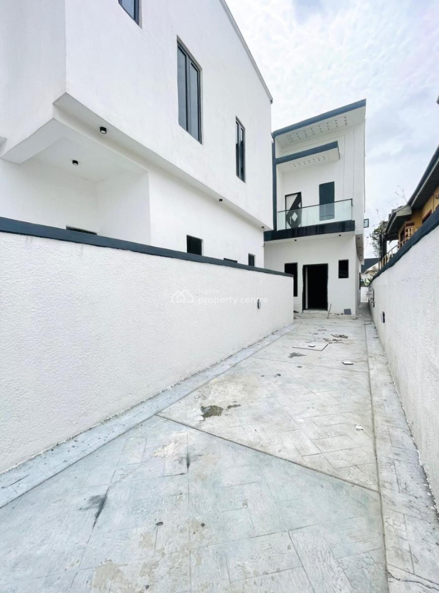 Lovely 5 Bedroom Fully Detached Duplex with Bq, Ajah, Lagos, Detached Duplex for Sale