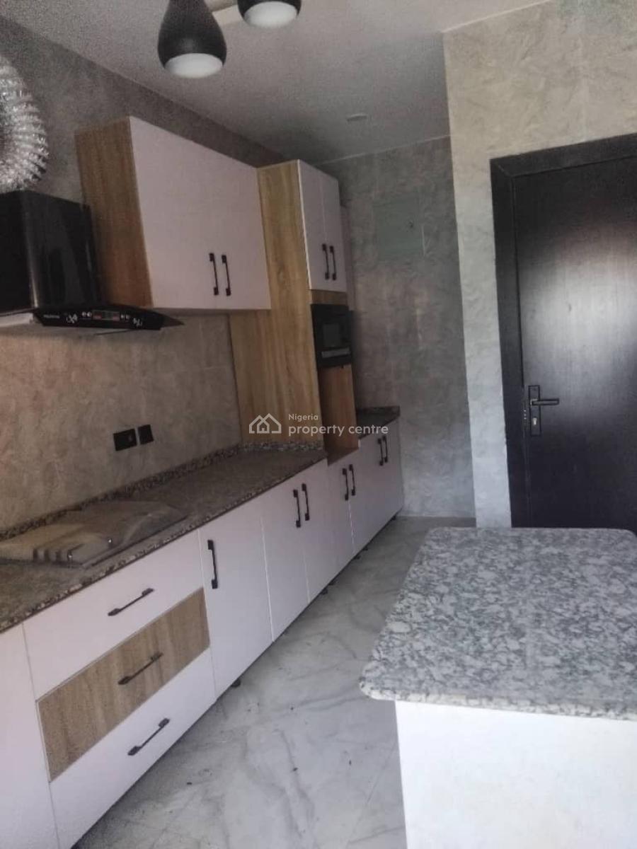 Luxury 3bedroom, Ologolo, Lekki, Lagos, Terraced Duplex for Rent