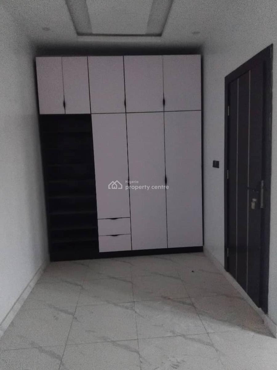 Luxury 3bedroom, Ologolo, Lekki, Lagos, Terraced Duplex for Rent